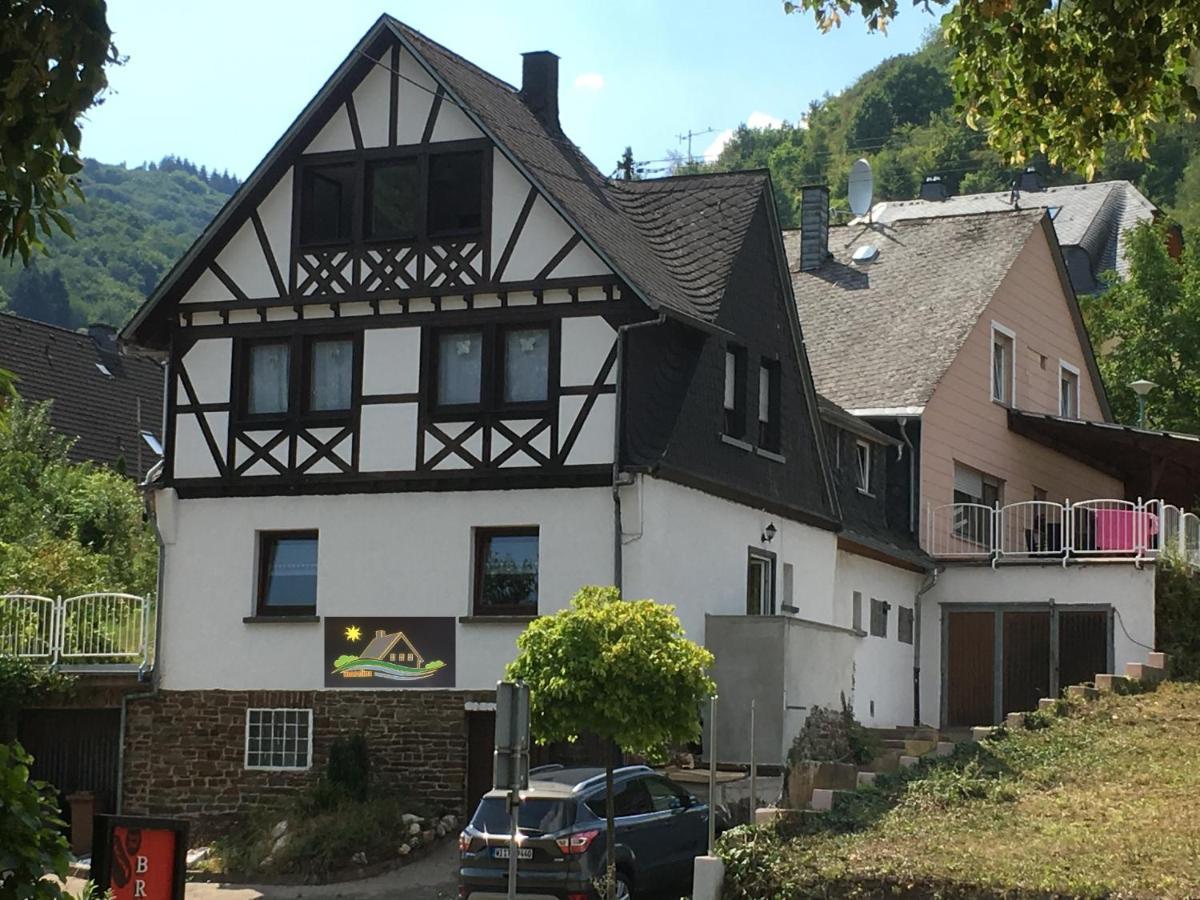 Moselina Ferienwohnungen Sankt Aldegund Exterior foto